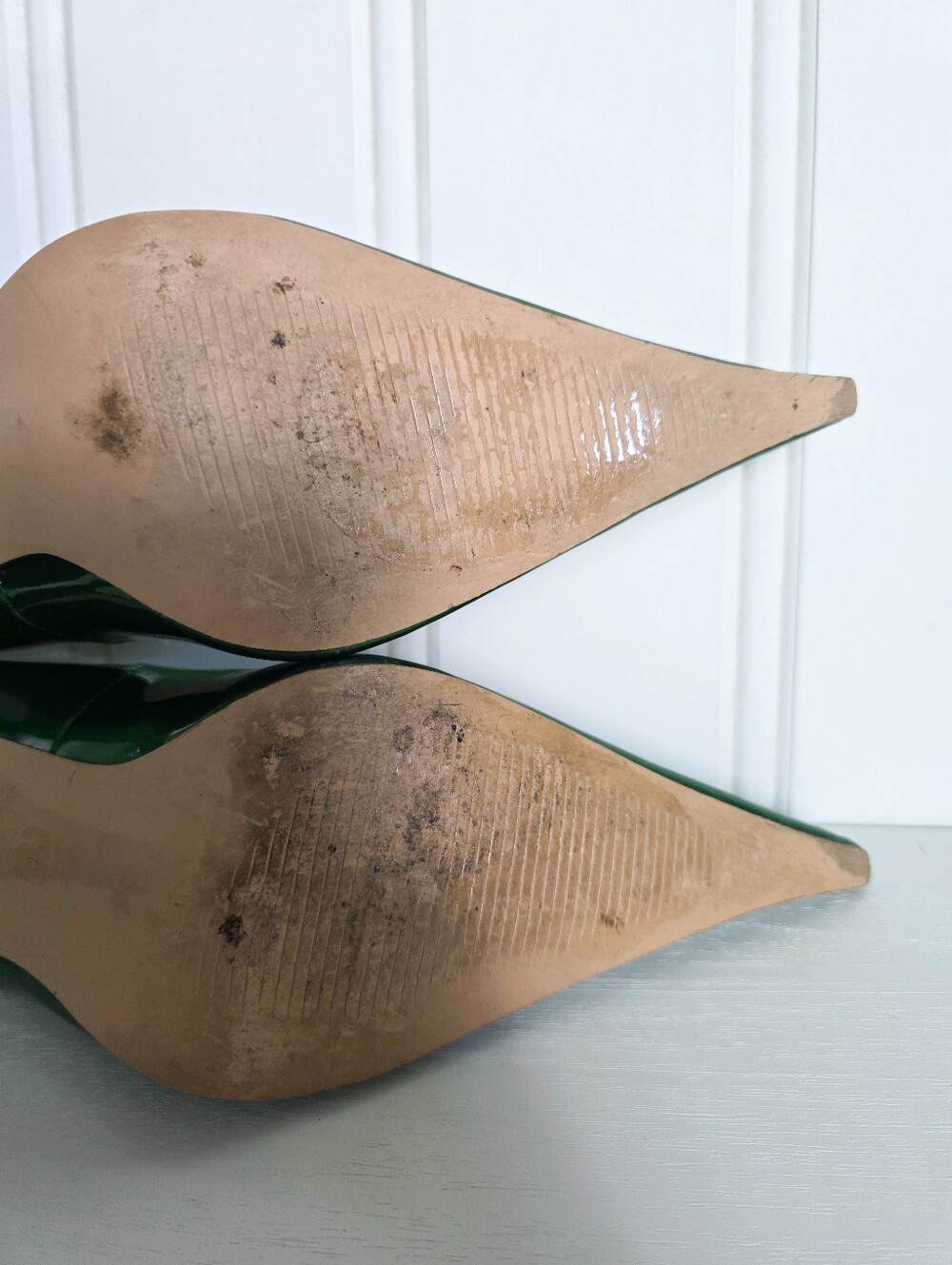 Michael Antonio Metallic Glossy Green Pointy Toe Heeled Pumps - Picture 12 of 13